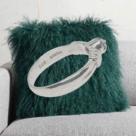 .Lovely Moonstone Sterling Silver Ring. NWOT - Picture 3 of 7